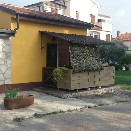 Ingrid アパート Novigrad Istria