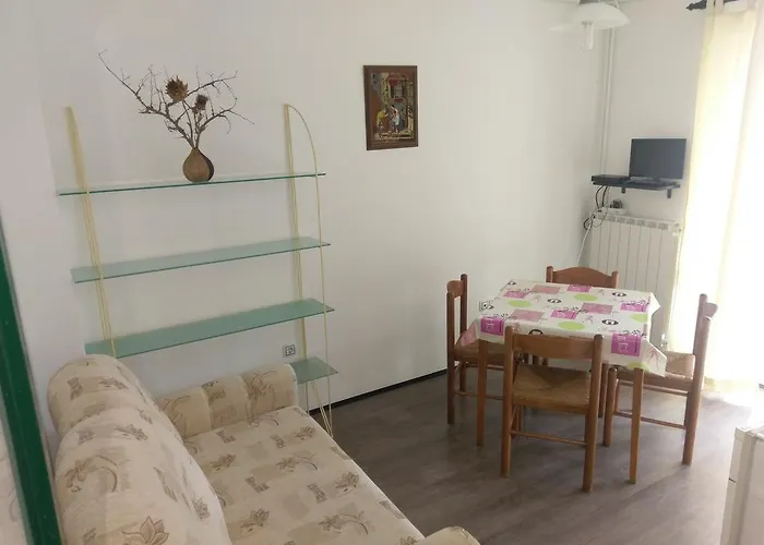 Ingrid Lejlighed Novigrad Istria