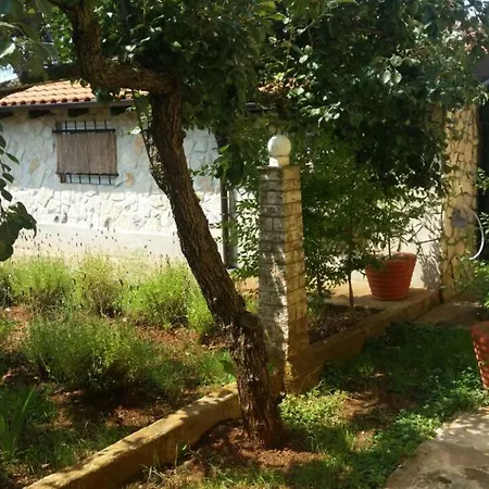 Ingrid Apartment